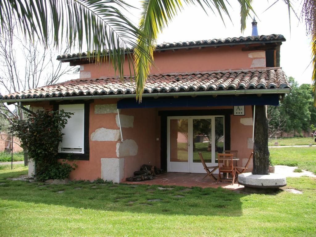 Hotel Posada Tresmentiras Aldeanueva del Camino Exterior foto