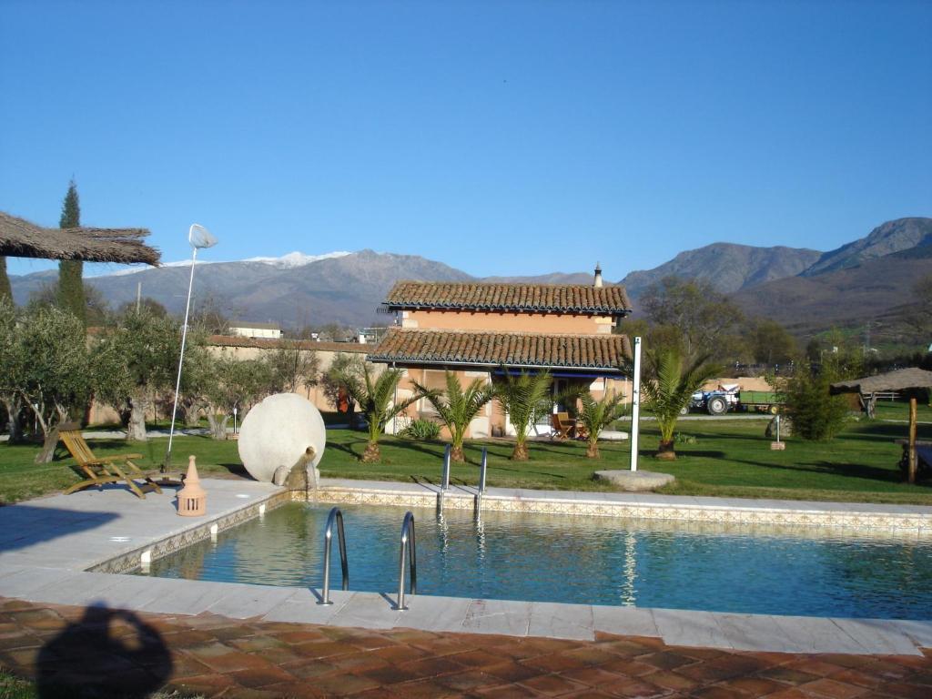 Hotel Posada Tresmentiras Aldeanueva del Camino Exterior foto